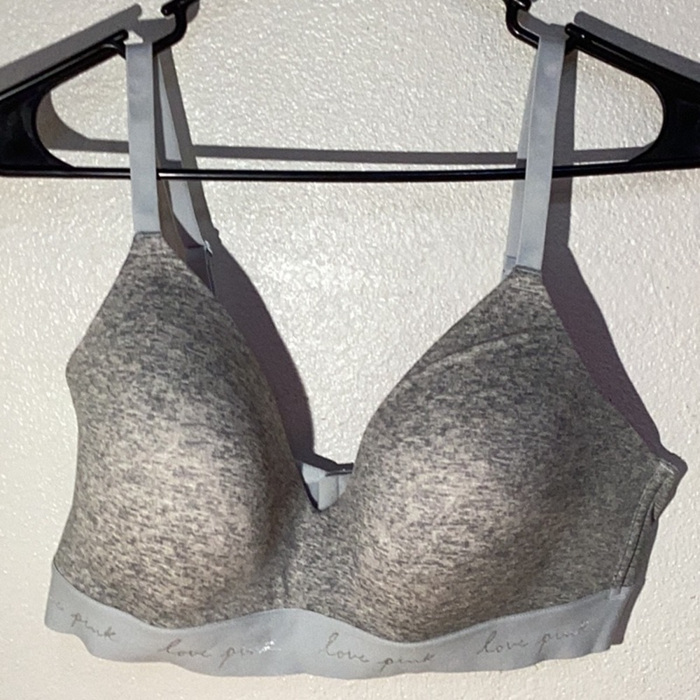 Victorias Secret PINK Wear Everywhere Wireless Bra Grey Heather 38D‎